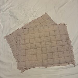 West Elm Quilted Standard Shams Cases - Linen Cotton - set of 2